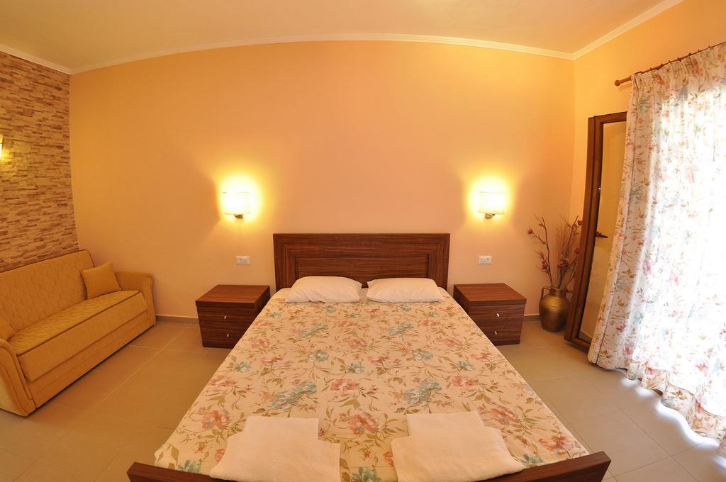 Villa Birlis Liapades Exterior foto