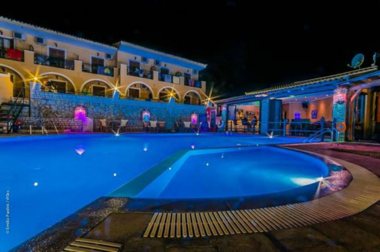 Villa Birlis Liapades Exterior foto