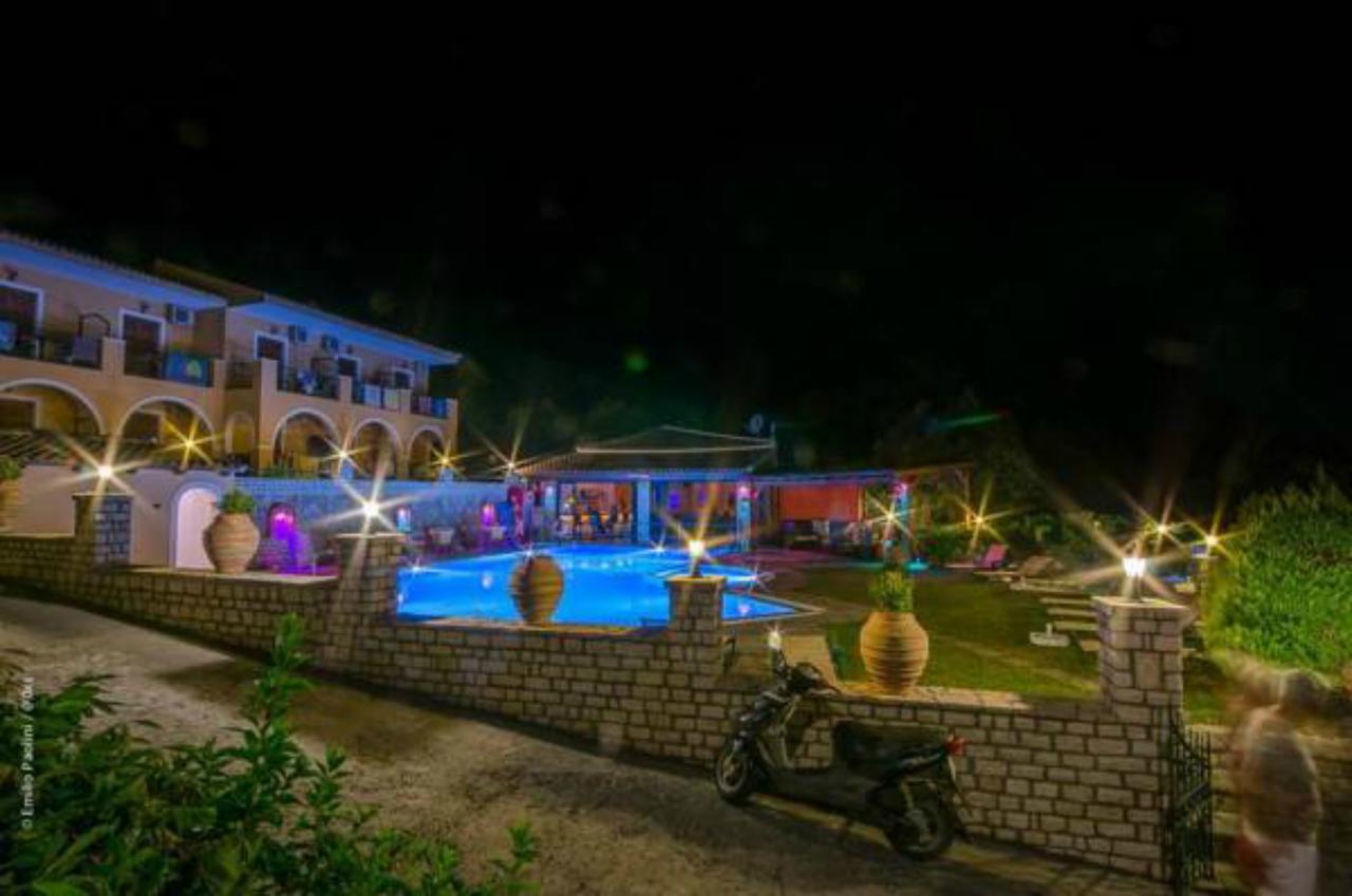 Villa Birlis Liapades Exterior foto