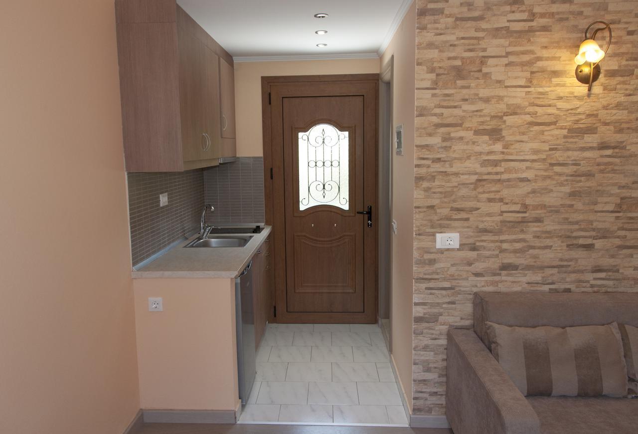 Villa Birlis Liapades Exterior foto