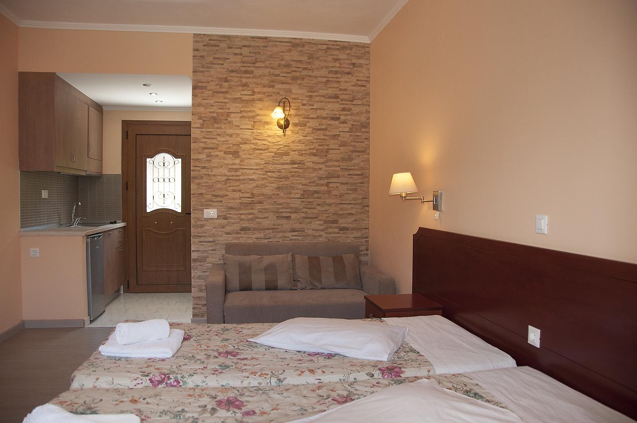 Villa Birlis Liapades Exterior foto